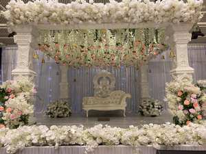 Deslumbrante Decoración de Mandap para Recepción de Boda, Decoración de Mandap para Boda India, La Mejor Decoración de Mandap para Boda en Chicago - Product Image 4