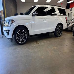 Ford Expedition Limited 2020 d'occasion en excellent état - Product Image 2