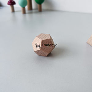 Dés polyédriques en bois naturel de qualité supérieure, ensemble de 7 pièces, écologiques, durables, faits à la main pour les jeux de société, RPG Tradebyd - Product Image 5