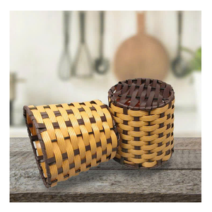 Panier en jacinthe d'eau fait à la main fournisseur du Vietnam fournissant un stockage durable pour la décoration domestique importation internationale fiable - Product Image 5