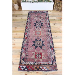 Alfombra Turca Vintage de 3.3x9.4 pies, Alfombra de Pasillo, Alfombra de Lana Geométrica Morada y Rosa - Product Image 1