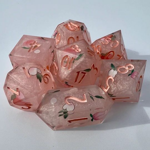 Juego de Dados de Resina Hechos a Mano Personalizados para D&D |   Dados Poliédricos para Juegos de Rol con Bordes Afilados |   Dados de Resina Transparente con Purpurina - Product Image 5