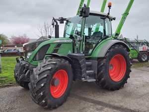 Tractor Agrícola Usado Fendt 516 de 220 CV, Tracción en las Cuatro Ruedas 4x4, Motor Diésel Fendt 1050 Vario - Product Image 2