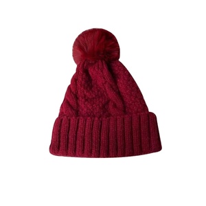 Nouveau hiver torsion tricot chapeau pour femmes fourrure pompon épais en peluche bonnet bonnet couleur unie dames chaud bonnets - Product Image 2