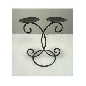 Soporte para velas de 2 brazos, soporte para velas de hierro de Color negro, diseño decorativo para el hogar, sala de estar, fiesta, decoración de Navidad, uso - Product Image 1