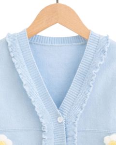 Suéter Cárdigan de Punto Azul Bebé Personalizado para Mujer con Apliques de Flores Blancas, Cuello en V con Volantes, Botones en la Parte Delantera, Lindo Top de Moda de Invierno - Product Image 5