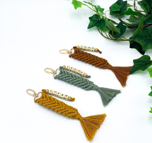 Cadeaux pour maman | Porte-clés fait main | Cadeaux pour elle Porte-clés macramé fait main - Product Image 1