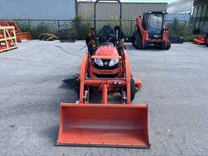 2022 para Kubota BX2380 55HP Tractor de ruedas con componentes básicos Motor Caja de cambios para granjas - Product Image 4