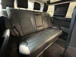 Vehículo Usado Importado de Europa 2024, SUV con Volante a la Izquierda, Motor de 4.1-6L, Transmisión Automática, Asientos de Cuero, Entrega Rápida Disponible - Product Image 5