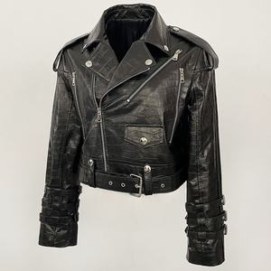 Elegante chaqueta de cuero con patrón de cocodrilo brillante Unisex, abrigo de motorista de charol negro para Otoño Invierno y Primavera - Product Image 4