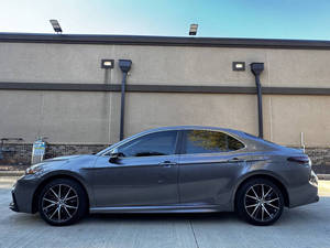 2023 Toyota for Camryy SE 4dr Sedan 13,500 Miles Automatic Gearbox Turbo Engine Right Dark New Gas/Petrol Available R17 R18 - Product Image 3