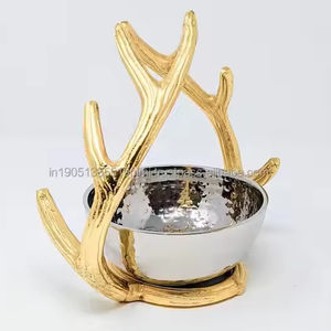 Bol à fruits en acier surélevé de designer pour des accents de table élégants - Product Image 1