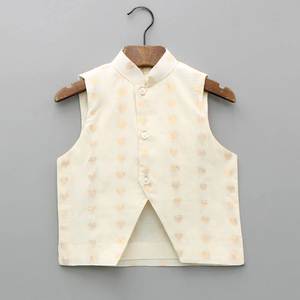 Conjunto de chaqueta de Kurta de algodón bordado tradicional artesanal con pijama a juego para fiestas de invierno - Product Image 6