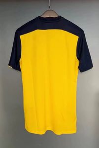 Camiseta de Fútbol Personalizada para Equipo, 100% Poliéster, Impresión por Transferencia de Calor, Diseño Personalizado con Logotipo, Transpirable, Ligera, de Secado Rápido, Cuello en V - Product Image 5