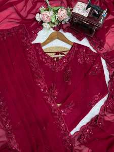 ผ้าส่าหรีอินเดียแบบดั้งเดิม ผ้าไหมเนื้อนุ่ม สวยงาม งานปักดิ้นทองแบบดั้งเดิม ขอบผ้าปักลายฉลุ เหมาะสำหรับงานแต่งงานและงานเลี้ยง - Product Image 6