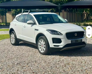 Jaguar E-Pace D150 AWD 2019 d'occasion en excellent état - à vendre - Product Image 1