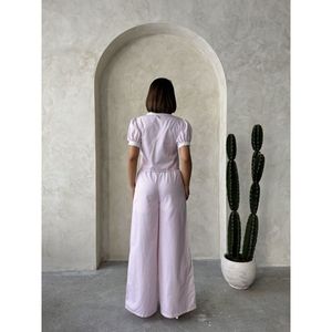 Pantalones a Rayas para Mujer con Detalle de Encaje - Product Image 1