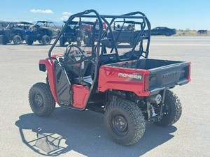 Pioneer 520 Base assemblé en usine, prêt à être expédié porte à porte, modèle 2025 - Product Image 4