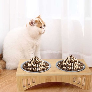 Vente en gros de bols écologiques pour chats et chiots avec support en bambou bols surélevés pour animaux de compagnie en acier inoxydable - Product Image 2