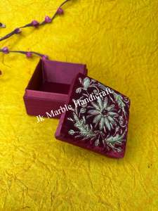 Caja de Joyería de Lujo Hecha a Mano con Tela de Seda y Chenilla, Precio de Mayoreo Disponible, Pieza de Buena Calidad - Product Image 2