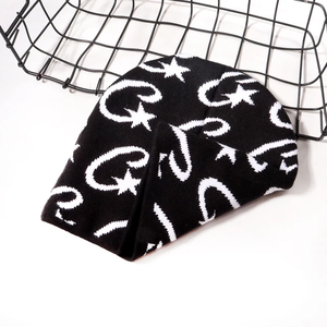 Pareja de gorros de punto 2024 letras Jacquard Beanie Hat invierno cálido lana para hombres y mujeres Hip-hop de moda para viajes - Product Image 3