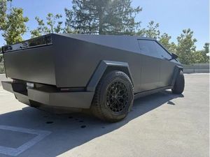 2024 abordable tTe-sla Cyber-camion Cyber-bête - Product Image 2