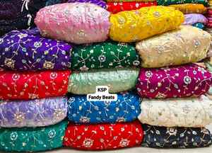 ผ้าไม่ทอคุณภาพสูง ดีไซน์เฟนดี้ ปักลายดอกไม้ประดับลูกปัด น้ำหนักปานกลาง เหมาะสำหรับทำเสื้อผ้าแฟชั่นและกระเป๋า - Product Image 3