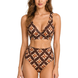 Maillot de bain deux pièces tendance pour femme, en textile extensible, avec bas taille haute, idéal pour la plage, les voyages, l'été, les stations balnéaires et les loisirs - Product Image 5