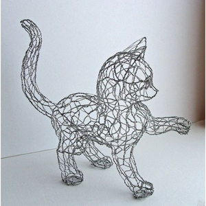 Sculpture artisanale en métal forgé moderne de haute qualité, ornements en fer noir fini, écologiques pour la décoration de la maison et de Noël - Product Image 1