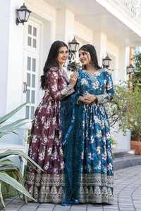 Traje Anarkali de Seda Chinon de Lujo, Estilo Étnico, Ajuste Cómodo, Perfecto para Usar en Bodas - Product Image 6