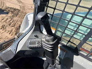 2020 bobcatt S770ลื่นไถลสเตอร์โหลดเดอร์เครื่องจักรกลหนักเคลื่อนที่บนพื้นดินพร้อมส่งทั่วโลก - Product Image 3