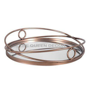 Plateau décoratif de forme ovale contemporain en acier inoxydable et métal aluminium poli brillant au design feuillu - Product Image 5