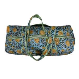 Bolsa de Viaje de Lona Acolchada Estilo Boho, Estampado Floral Indio Hecho a Mano, Bolsa de Hombro Ligera de Lujo para Mujer - Product Image 4