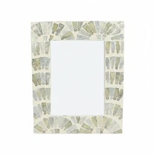 กรอบรูปเปลือกหอยคาปิซตกแต่งจำนวนมากขายส่ง กรอบรูปโบราณ งานฝีมือจากเวียดนาม - Product Image 1