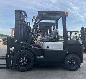 Montacargas Diésel de 6 Toneladas para Terreno Accidentado, Contrapesado, Elevación de 6 Metros, Horquillas de 1070 mm, 1 Año de Garantía, Construcción Robusta - Product Image 4