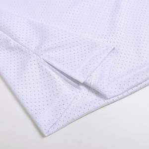 Ensemble de maillots de basket-ball personnalisés pour jeunes hommes vêtements de sport respirants en tissu double face réversible léger avec short assorti - Product Image 3