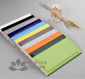 กระเบื้องเซรามิกแบบมันเงาหลายสีและหลายขนาด - Product Image 1