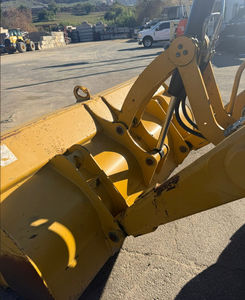 Retroexcavadora con Motor Diésel 416 de Alta Eficiencia para Excavación Pesada y Trabajos de Construcción en Excelentes Condiciones - Product Image 6