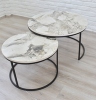 Table d'appoint en fer de salon couleur noire avec dessus en marbre blanc Table basse arrondie Table d'appoint de canapé en fer de luxe qualité Standard