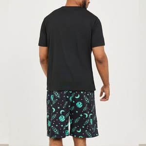Ensemble T-shirt et short imprimés à séchage rapide en polyester/coton deux pièces pour hommes de printemps Streetwear décontracté personnalisable en gros - Product Image 5