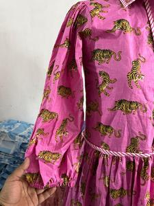 เดรสปกเสื้อเชิ้ตพิมพ์ลายหน้าจอด้วยมือผ้าฝ้ายมีท่อเข้ากันดีดีไซน์ล่าสุด - Product Image 2