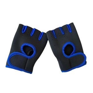 Guantes de fitness para gimnasio con logotipo personalizado de la mejor calidad al por mayor por buen fabricante nuevo estilo mejor material de baja tasa para deportes al aire libre - Product Image 1