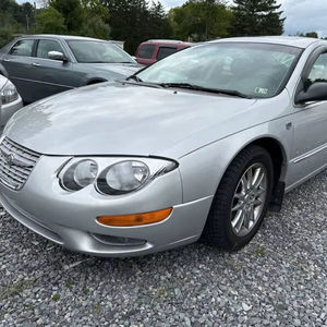 Usado 2001 Chr-ysl-er 30-0M LHD - Product Image 1