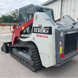 Benne à chenilles d'occasion TL12R2 TAKEUCHI Petite machine multifonctionnelle à godet avant Mouvements flexibles et en bon état - Product Image 4