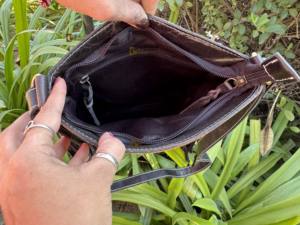 Sac à main en cuir sculpté à la main avec franges, élégant, nouvelle arrivée, sacs en cuir métallique à fourrure pour femmes, bandoulière multi-usages - Product Image 6