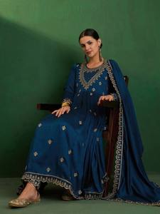 ชุดเสื้อกางเกงผ้าชิโน่ผ้าวิสคอสสำหรับผู้หญิงผ้าชิโน่ปักลายและคาลิดใส่ทำงานพร้อมผ้าคลุมไหล่ - Product Image 5