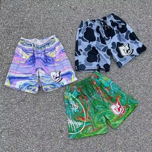 Pantalones cortos de malla personalizados de doble capa de sublimación de poliéster de baloncesto para hombre de alta calidad - Product Image 1