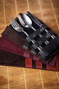 Soporte de cubiertos duradero portátil de cuero genuino de lujo para comedor de restaurante con organización de utensilios - Product Image 5