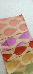 Brocado de Seda Banarasi Multicolor de Lujo - Tela Vibrante y Ornamentada para la Alta Costura Árabe - Product Image 4