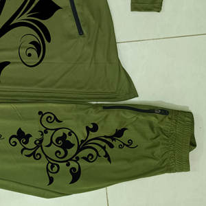 Conjunto de baño con estilo para mujer Bikini Top Bottom & Matching Cover-Up Premium Conjunto de baño para mujer Ropa de playa cómoda y de moda - Product Image 3